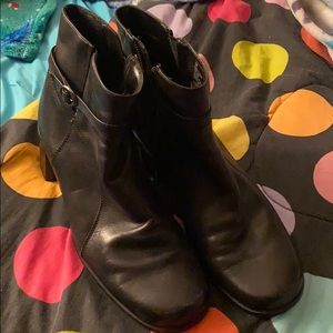 Croft & Barrow Noella Black Boots